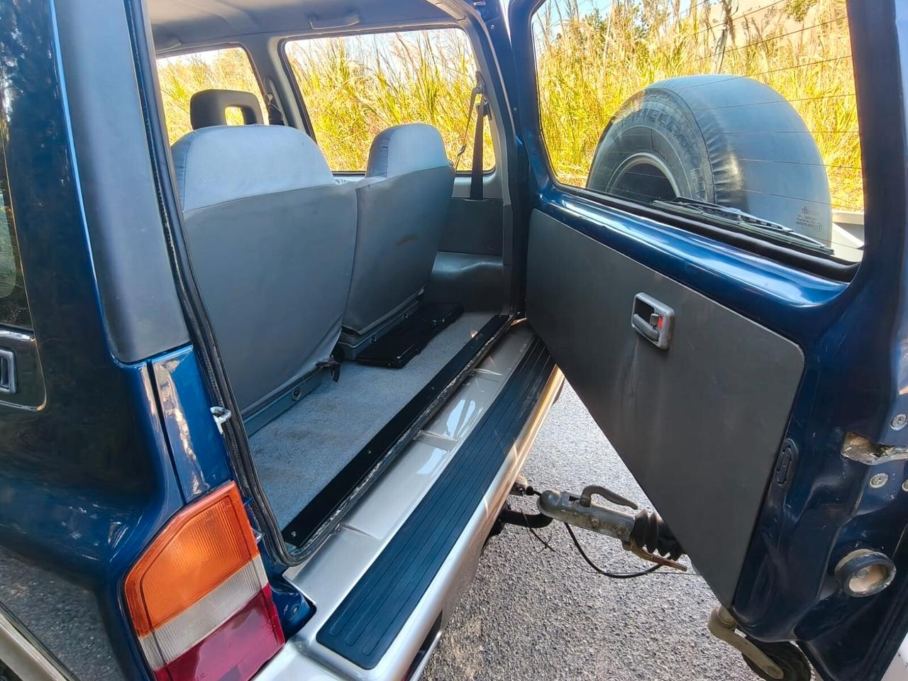 Suzuki Vitara 3 porte 2.0 HDI + Rimorchio