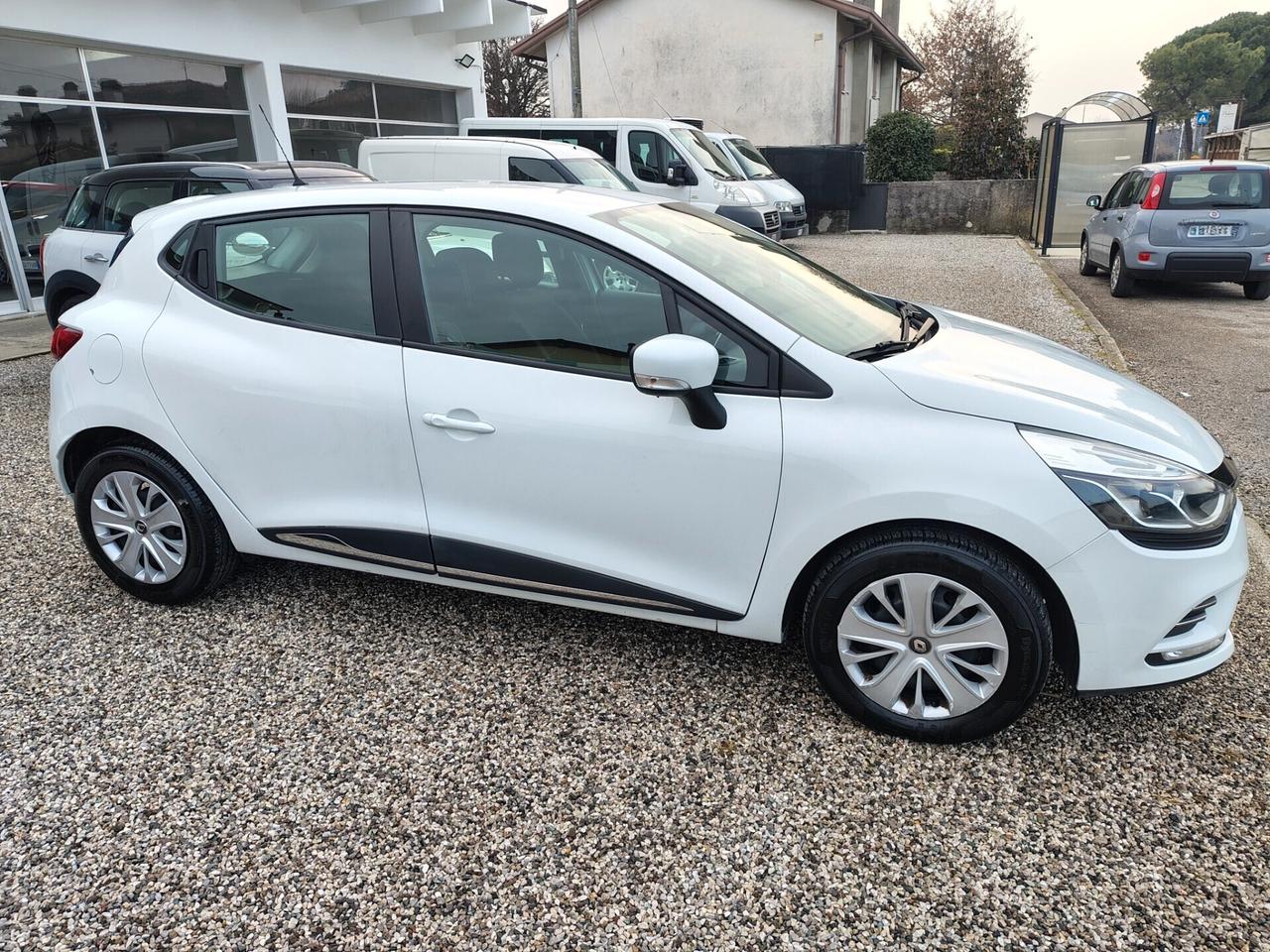 Renault Clio TCe 12V 90 CV GPL 5 porte Business CASA MADRE! UNICO PROPRIETARIO!!!OK NEOPATENTATI