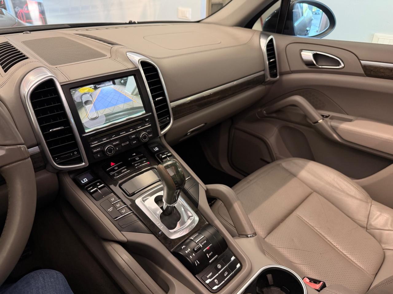 PORSCHE CAYENNE 2AS.'10-'18 (2010) CAYENNE 3.0 DIESEL (176 KW)