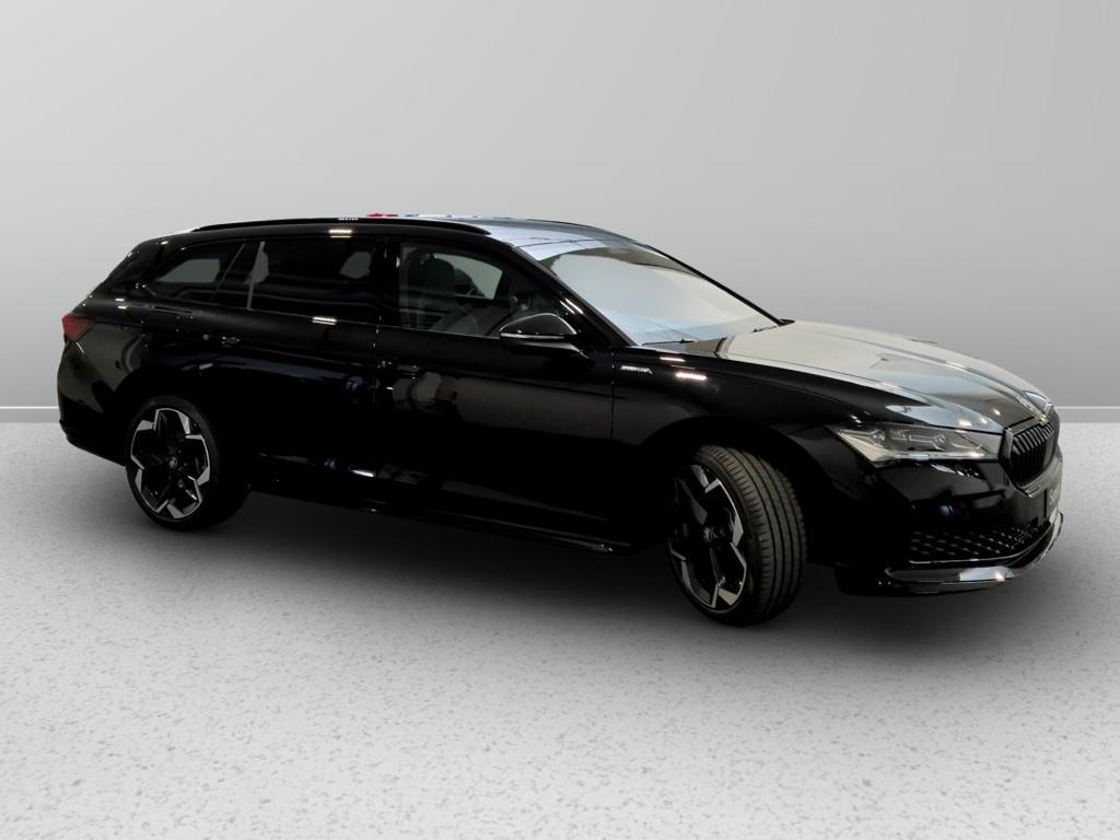 Skoda Superb Wagon 2.0 tdi Sportline 150cv dsg