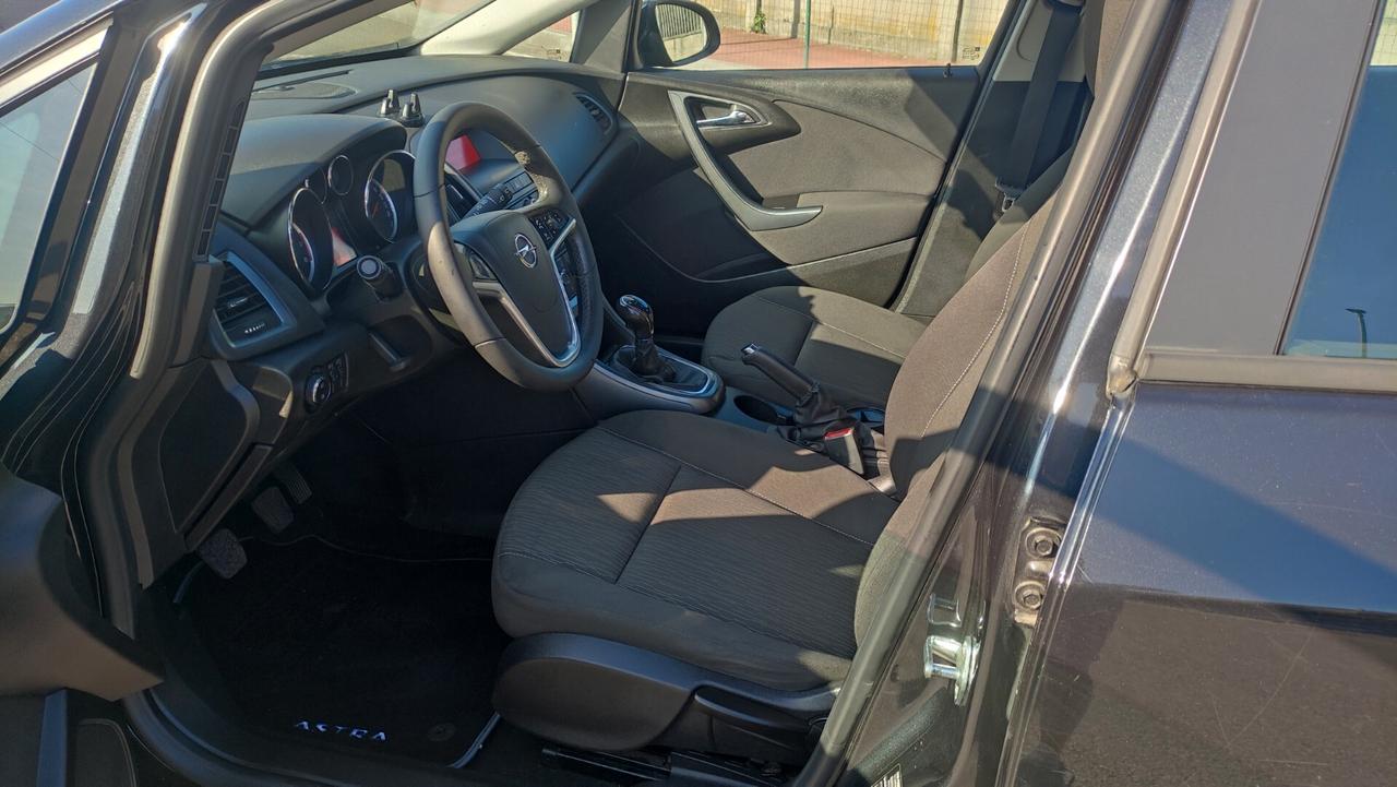 Opel Astra 1.4 Turbo 140CV GPL NEOPATENTATI - 2014