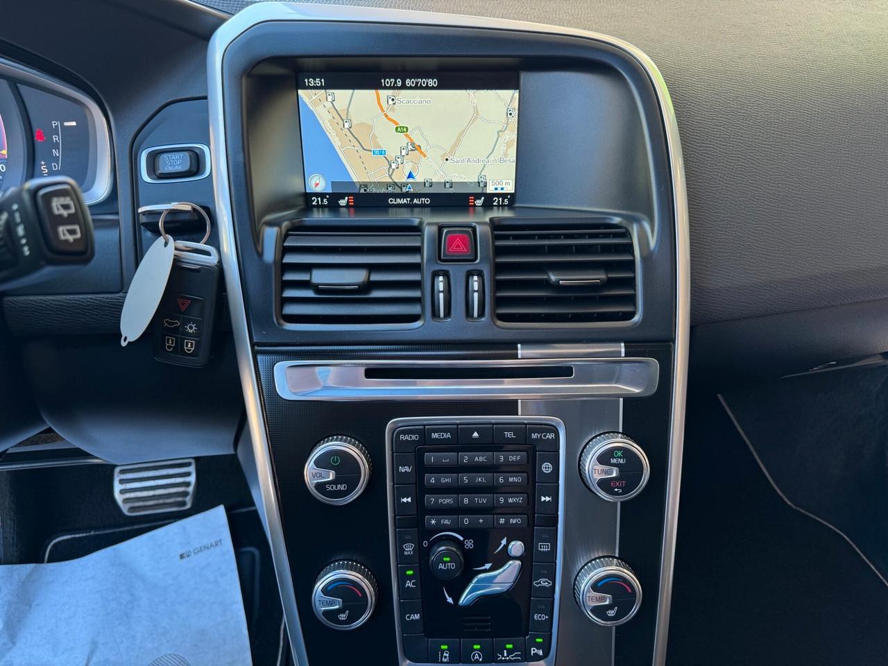 Volvo XC60 2.0 d4 R-design geartronic GARANZIA24ME