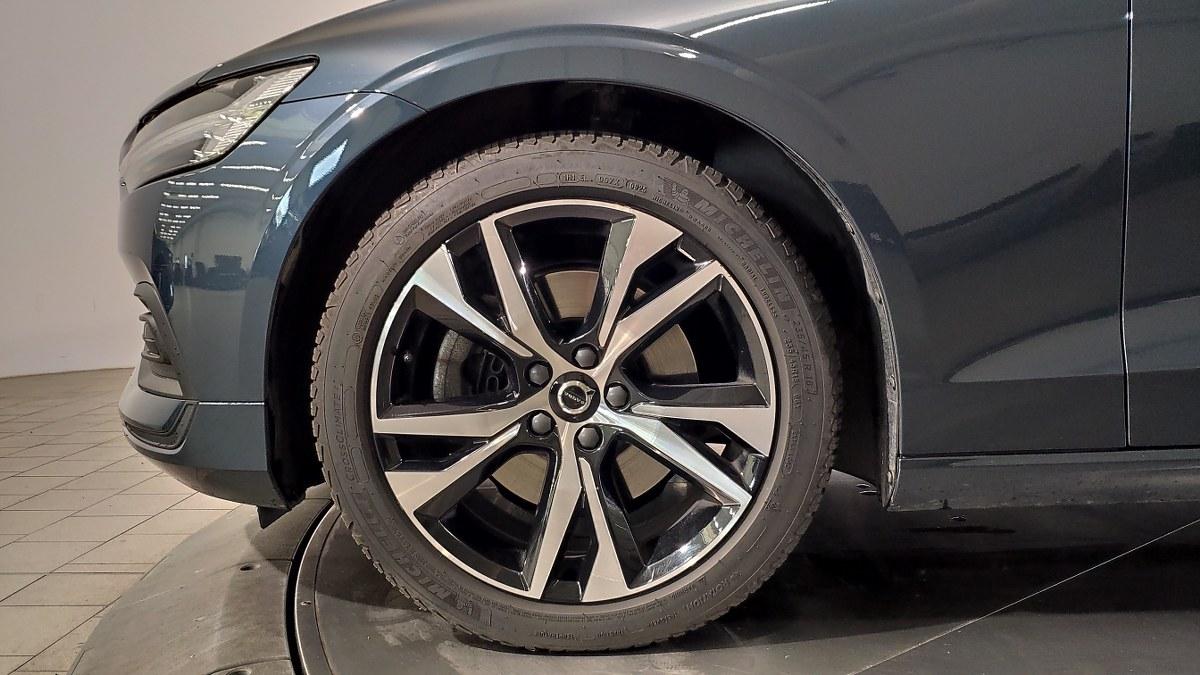 VOLVO V60 B4 Mild Hybrid Automatico Core