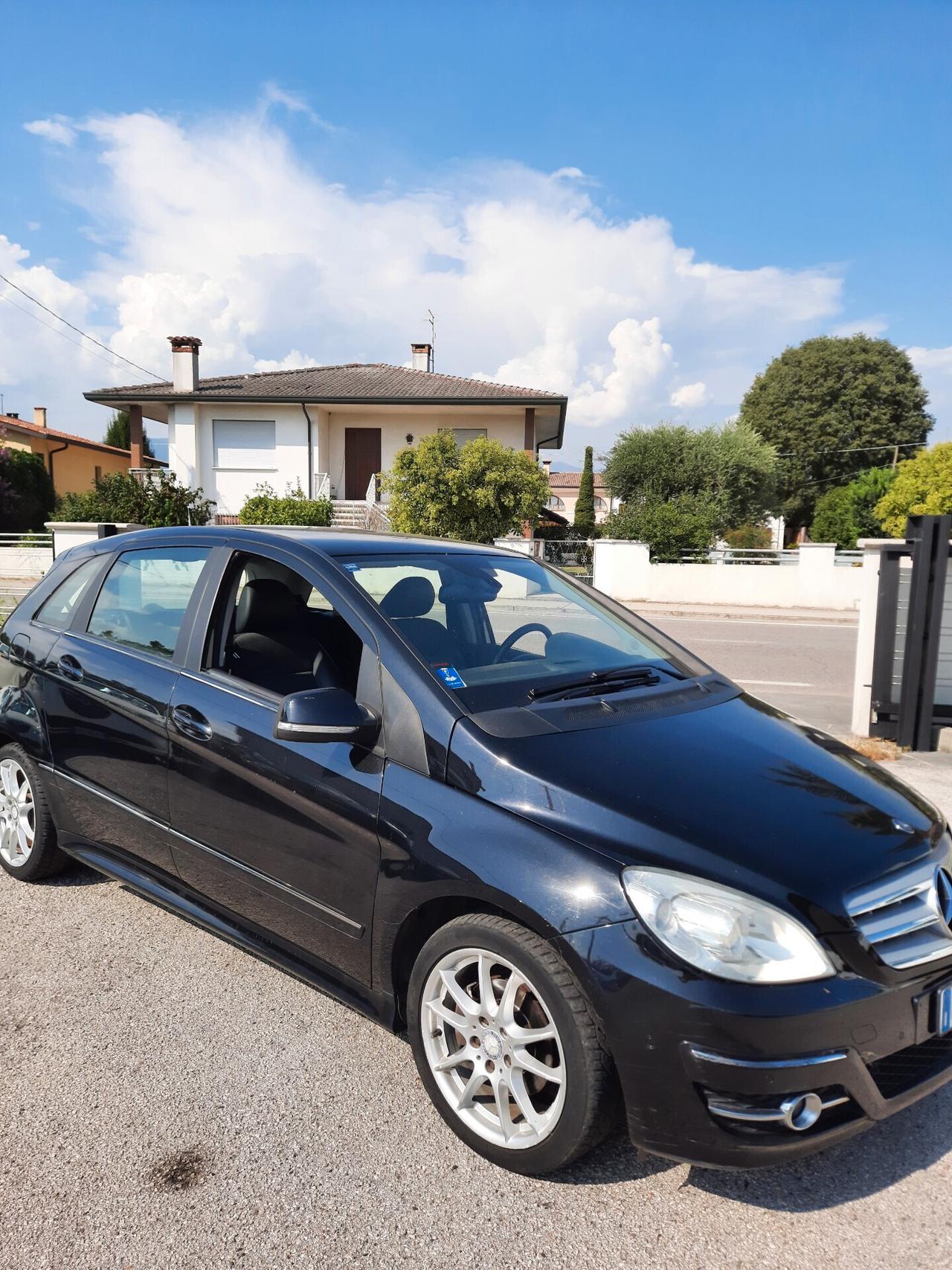 Mercedes-benz B 180 B 180 CDI Premium