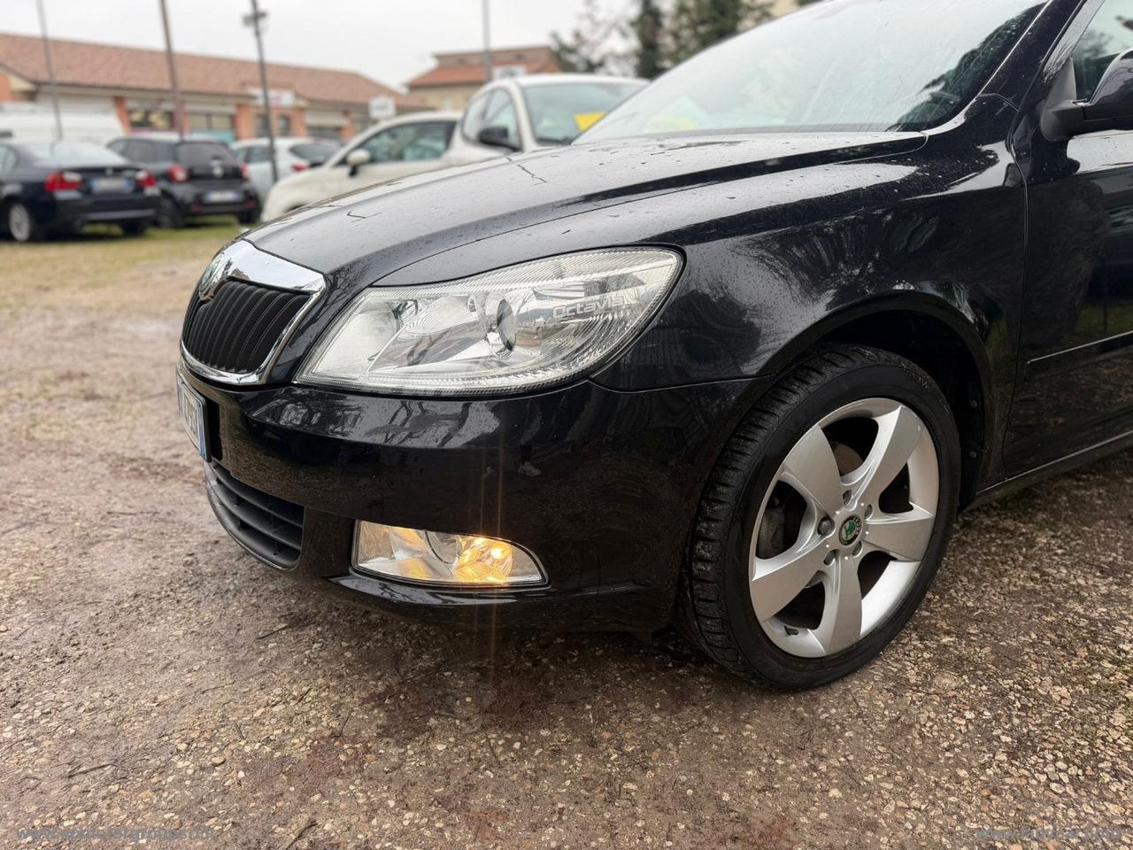 SKODA Octavia 2.0 TDI FAP Wagon Elegance