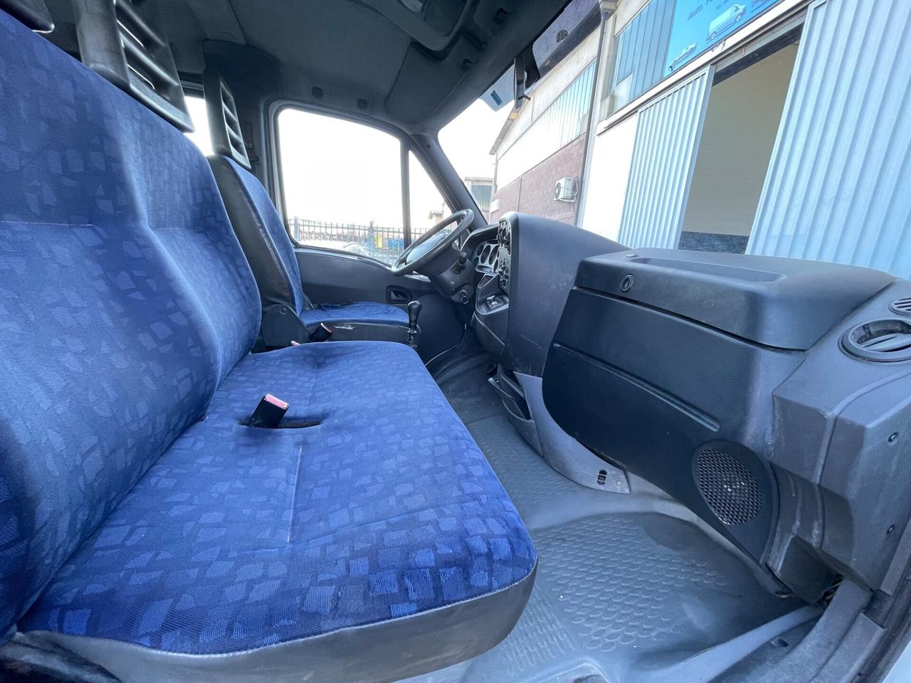 Iveco Daily 35C15 3.0 Hpi PL-RG Cabinato