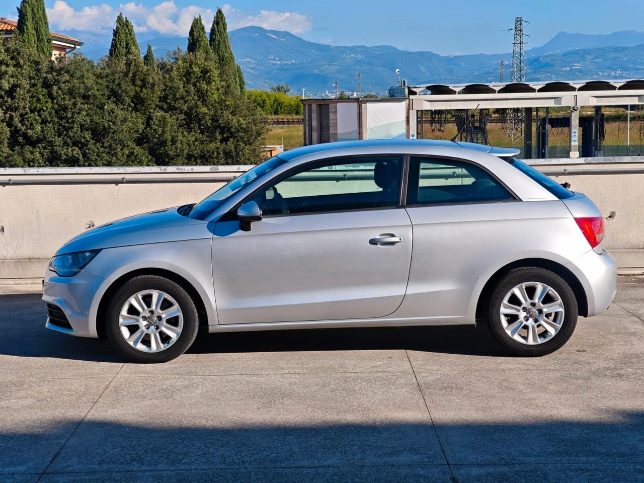 Audi A1 1.4 TFSI S tronic Ambition