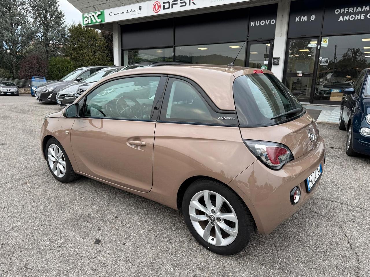 Opel Adam 1.2 70 CV Jam