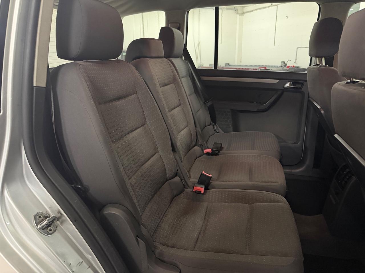 Volkswagen Touran Volskwagen