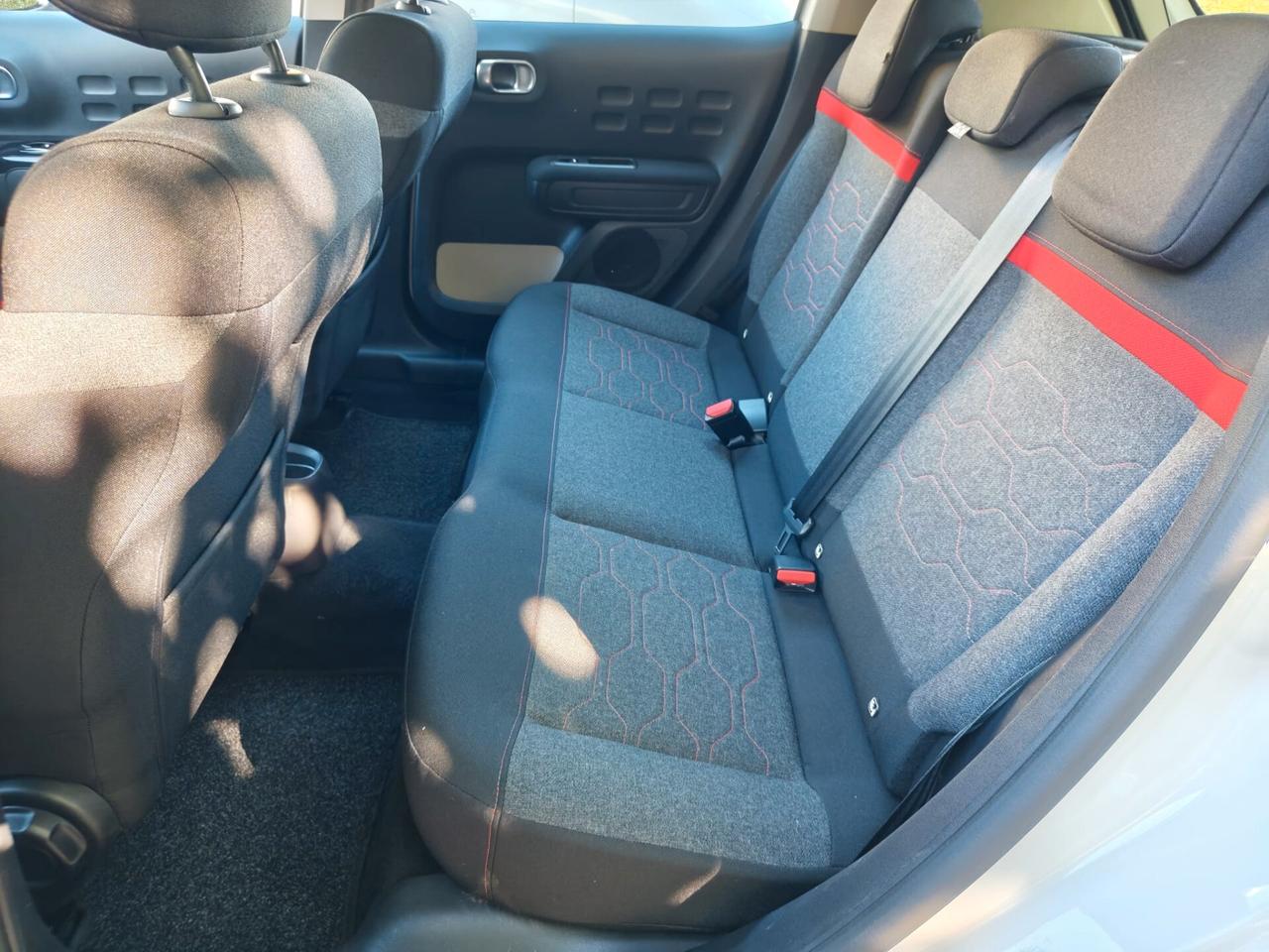 Citroën C3 1.2 PureTech 83 CV S&S Feel Pack (o Shine) Bicolore