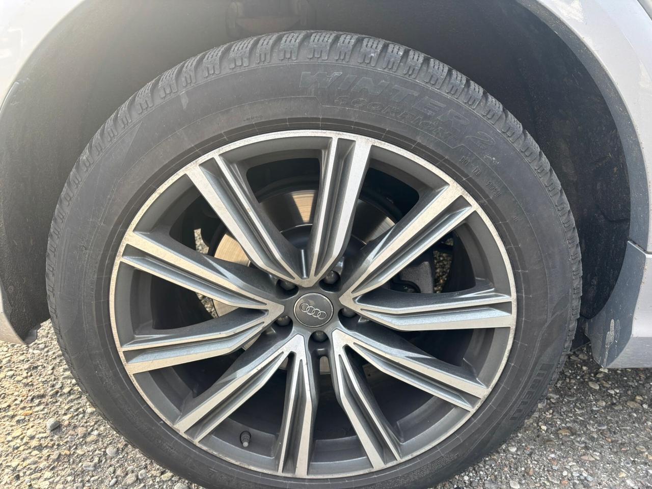 Audi Q8 50 TDI 286 CV quattro tiptronic S-line