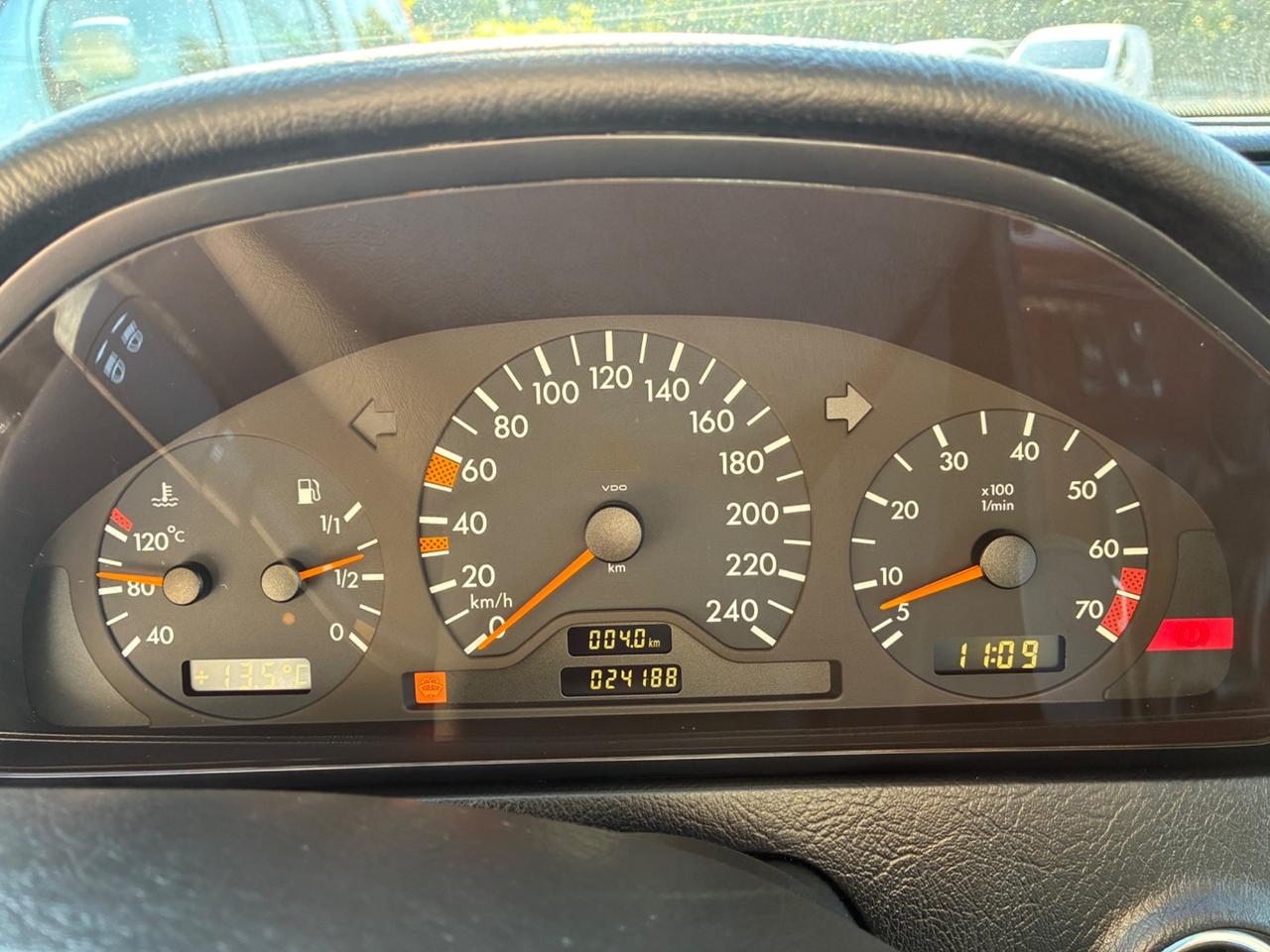Mercedes-benz C 180 benzina 24.000 km pari nuovo