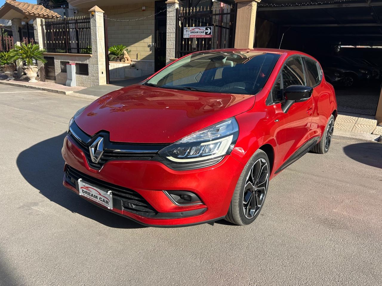 Renault Clio dCi 8V 90 CV 5 porte Moschino Life