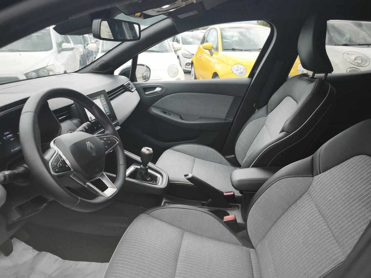 RENAULT CLIO TCE 90CV TECHNO+
