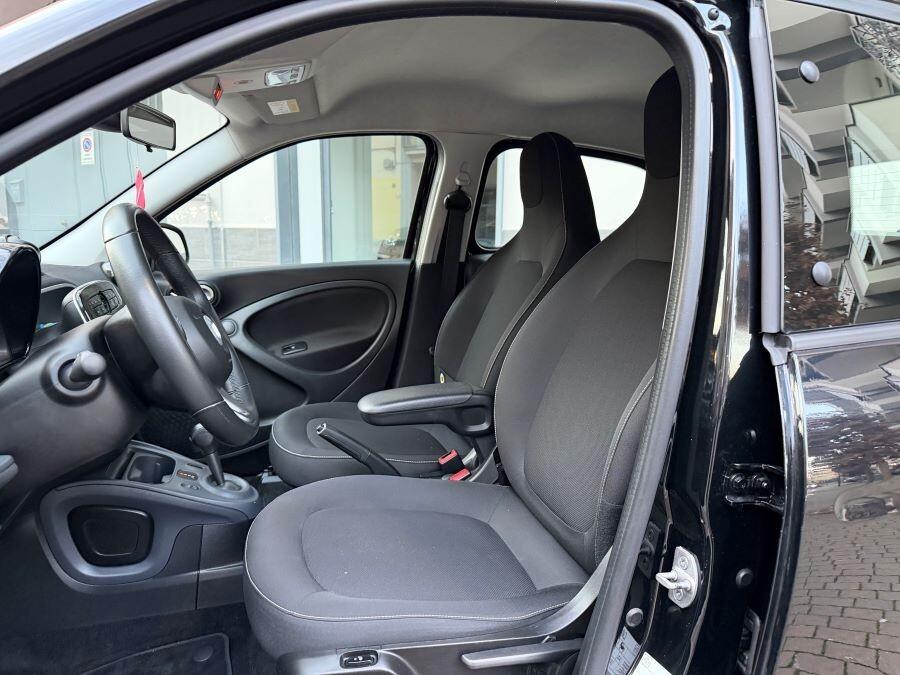 SMART FORFOUR 1.0 AUTOM PASSION CERTIFICATA NUOVA