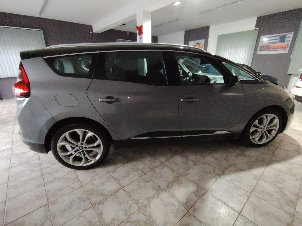 Renault Scenic Scénic dCi 130 CV Energy Initiale Paris