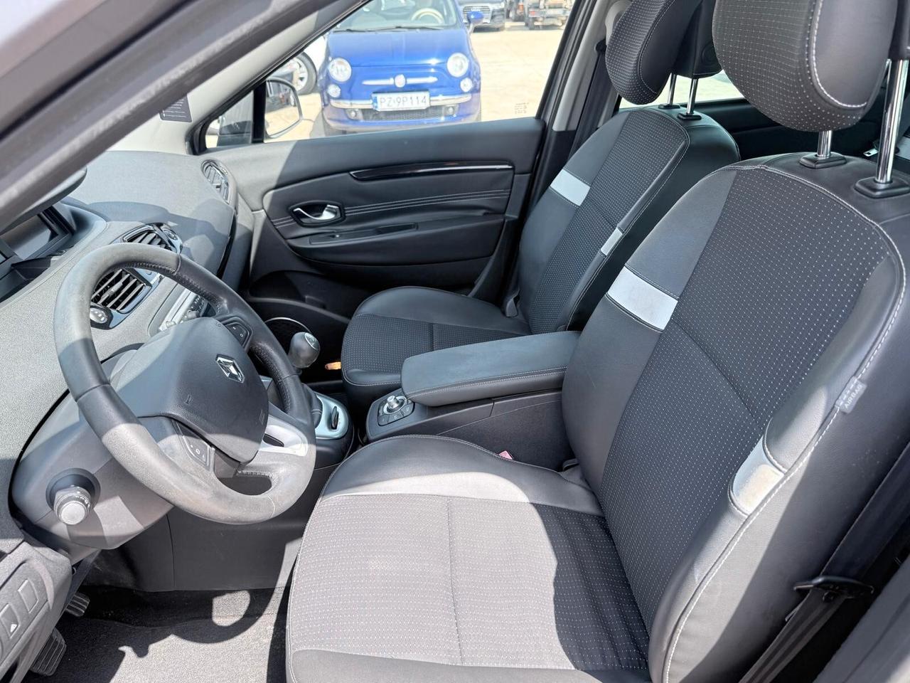 Renault Scenic Scénic X-Mod 1.5 dCi 110CV Luxe