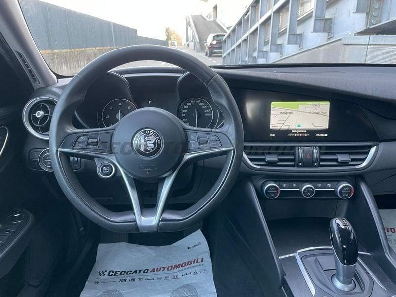 Alfa Romeo Giulia Giulia 2.2 t Super 150cv auto