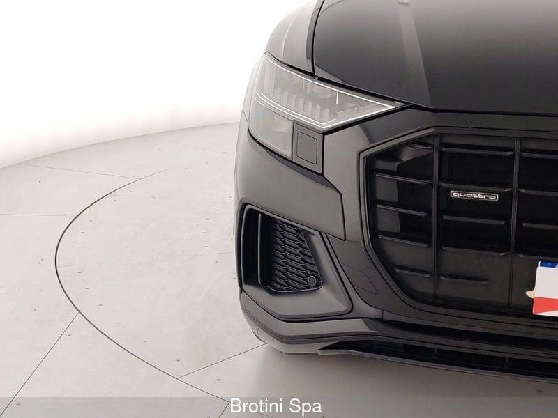 Audi Q8 45 TDI quattro tiptronic Sport
