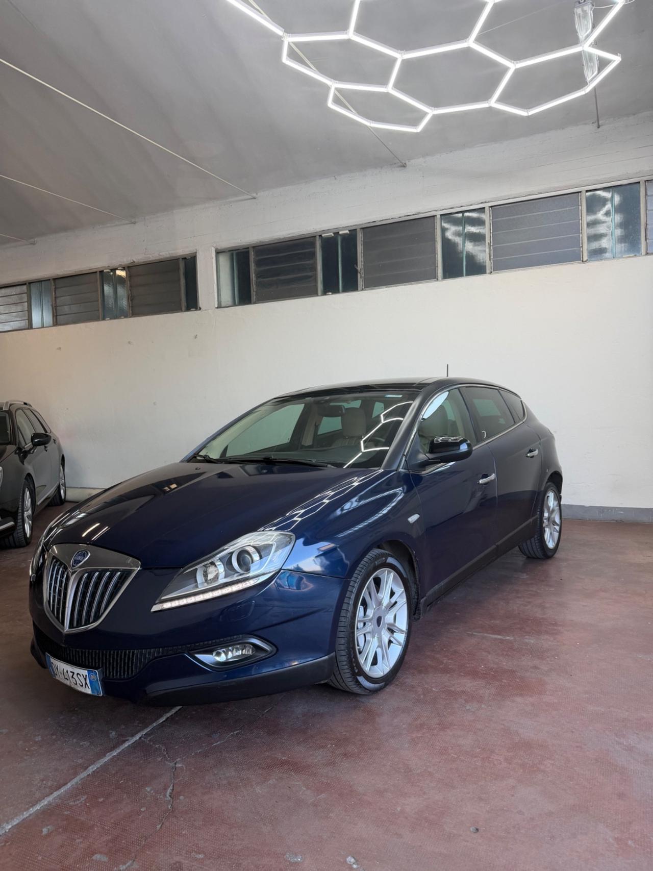 Lancia Delta 1.8 Di Turbo-Jet Sportronic Executive 200CV