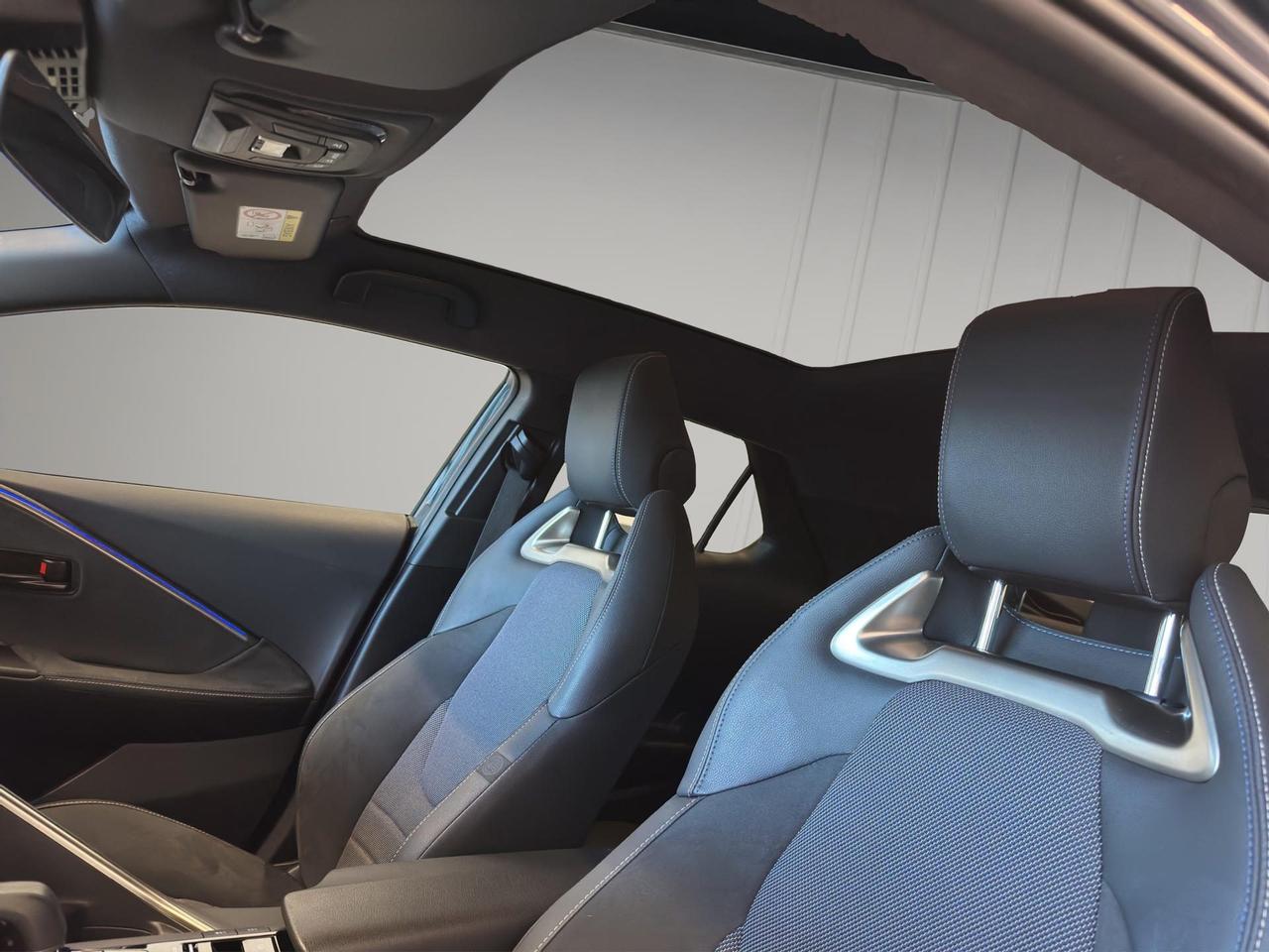 Toyota C-HR 1.8 hev Lounge fwd e-cvt