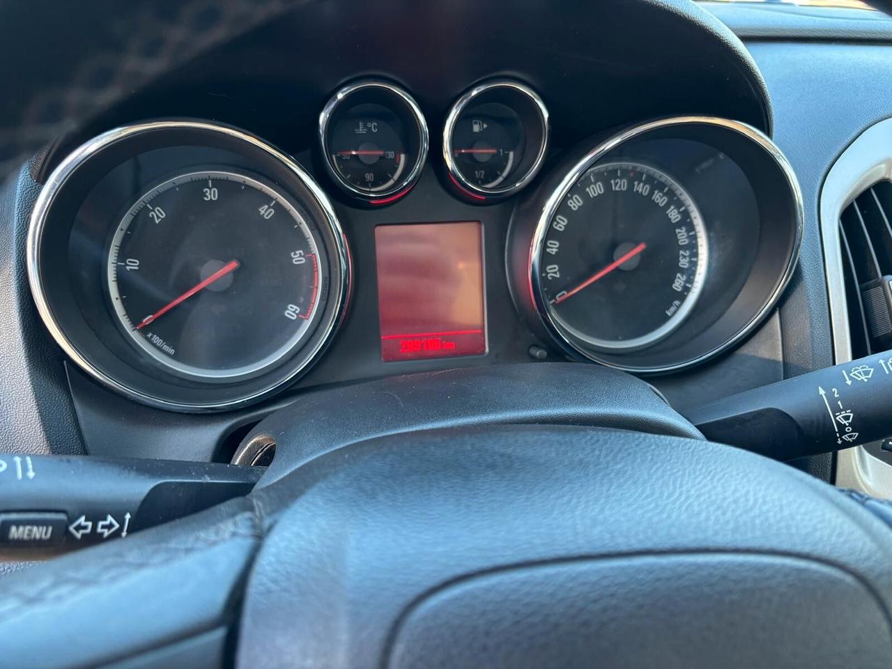 Opel Astra 1.7 CDTI Sports Tourer - 2012