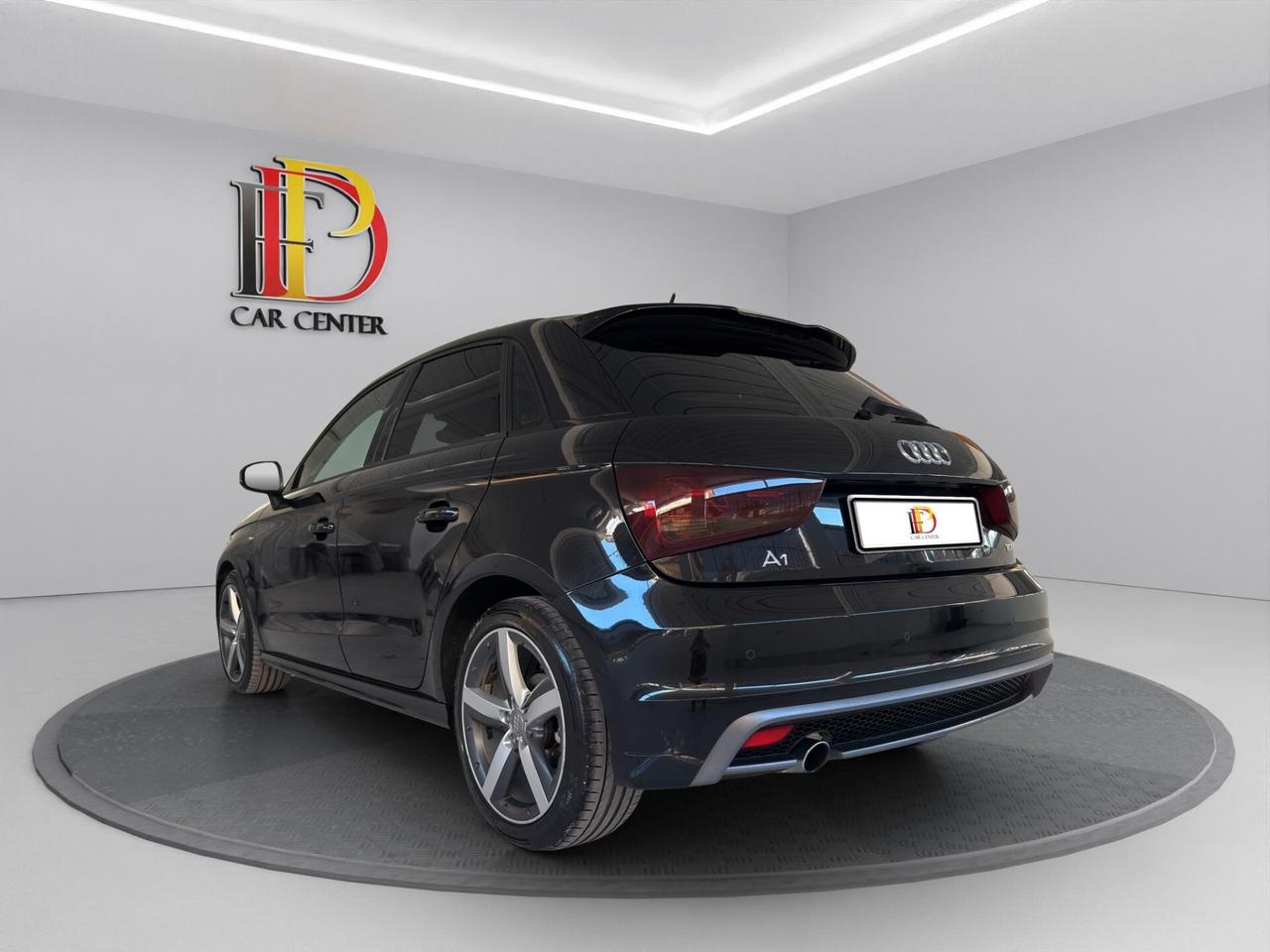 Audi A1 SPB 1.6 TDI S tronic S line edition
