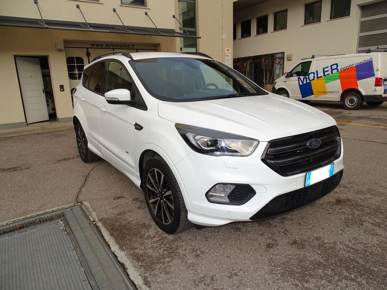 Ford Kuga 2.0 TDCI 150 CV S&S 4WD Powershift ST-Line