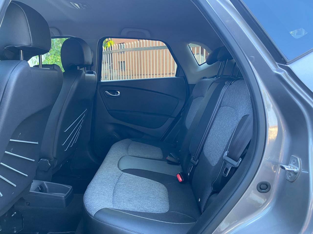 Renault Captur 1.3 TCe 130 CV Sport Edition2