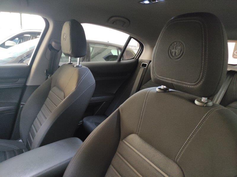 ALFA ROMEO Stelvio - Stelvio 2.2 Turbodiesel 190 CV AT8 Q4 Business