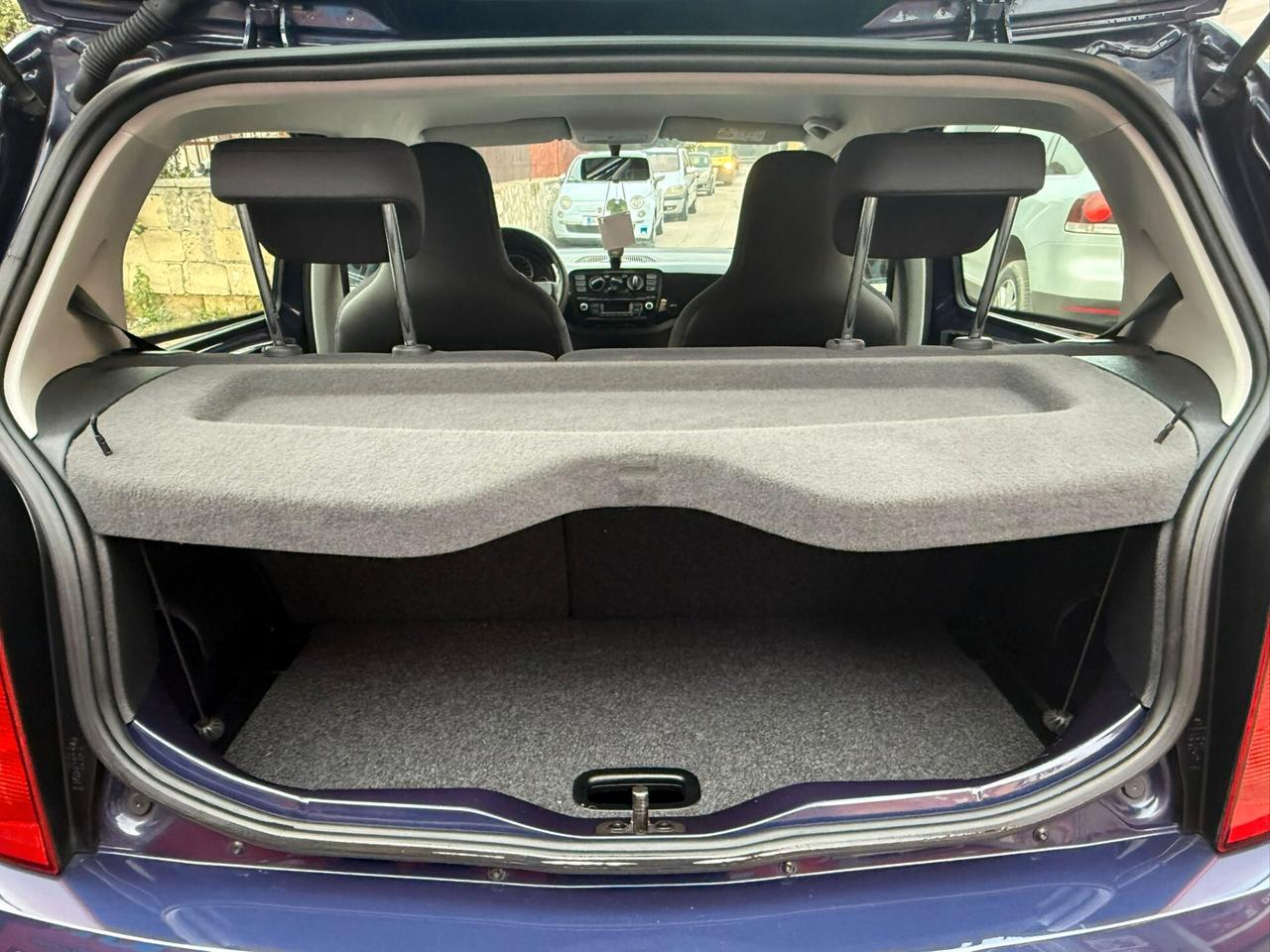 Volkswagen up! 1.0 5p. 75cv BlueMotion ASG - 2016