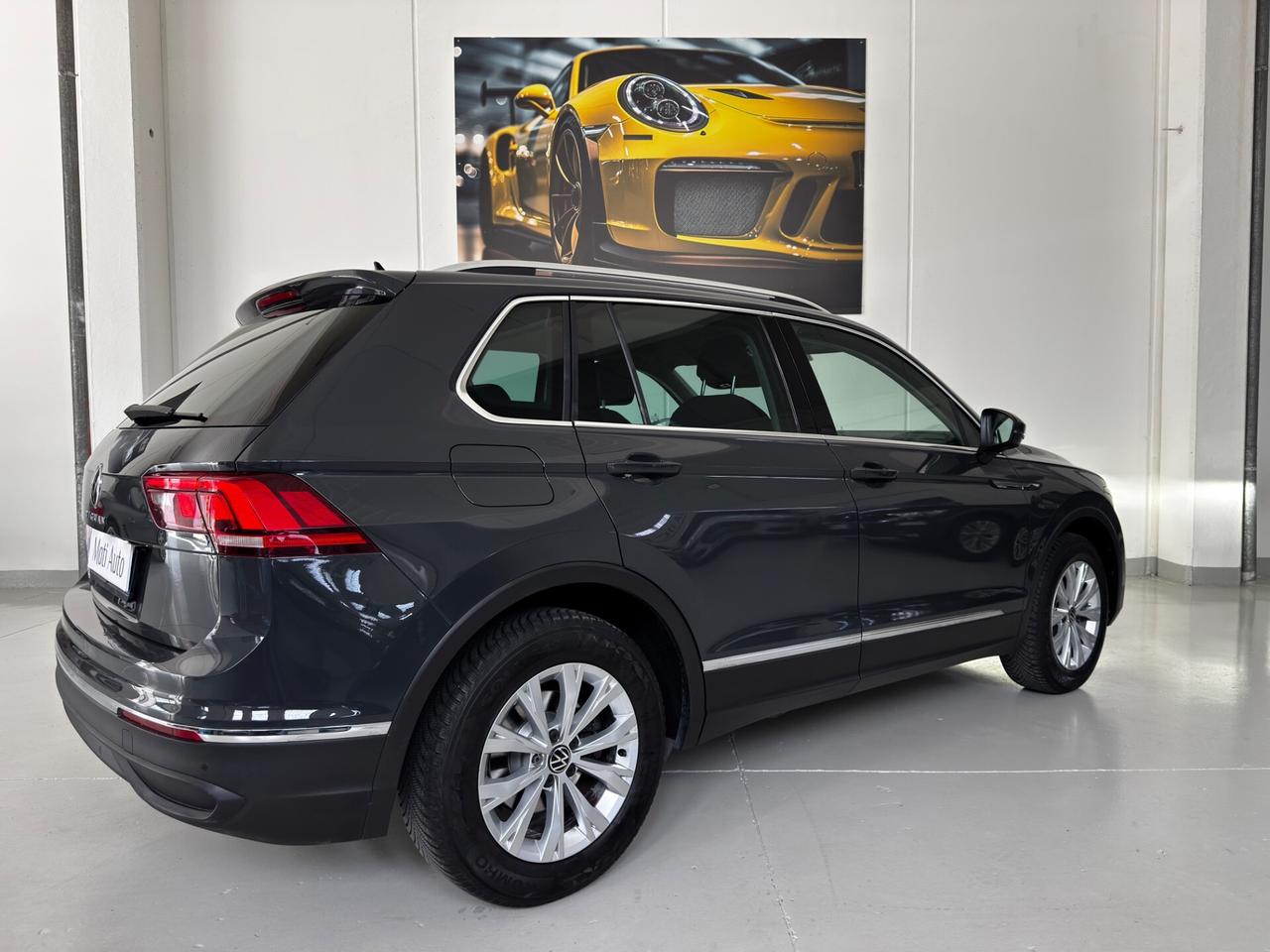 Volkswagen Tiguan 2.0 TDI 150 CV SCR DSG Elegance