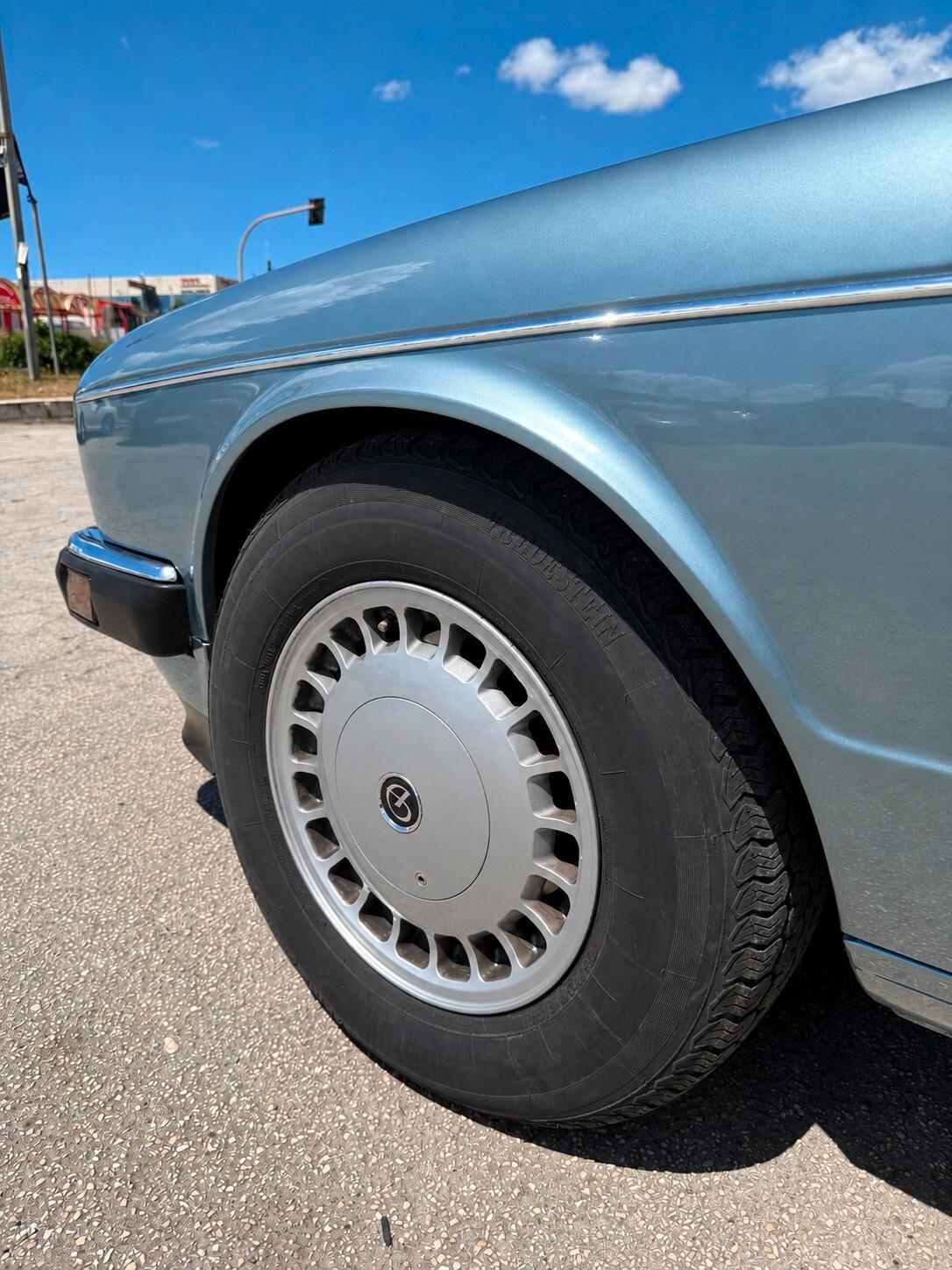 Jaguar Daimler 4.0