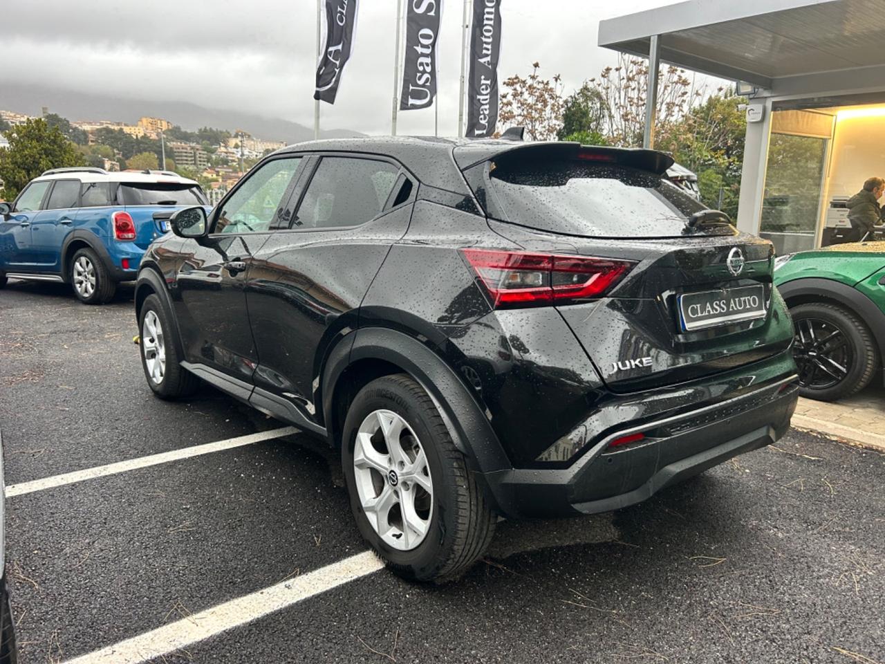 Nissan Juke 1.0 DIG-T 114 CV N-Connecta