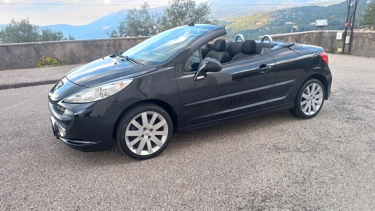 Peugeot 207 1.6 VTi 120CV CC aut. Féline