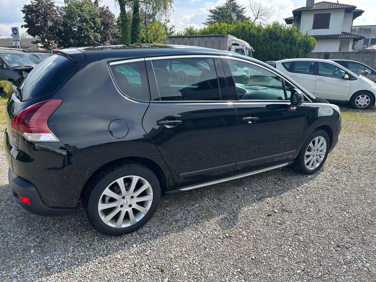 Peugeot 3008 2.0 HDi 150CV Allure