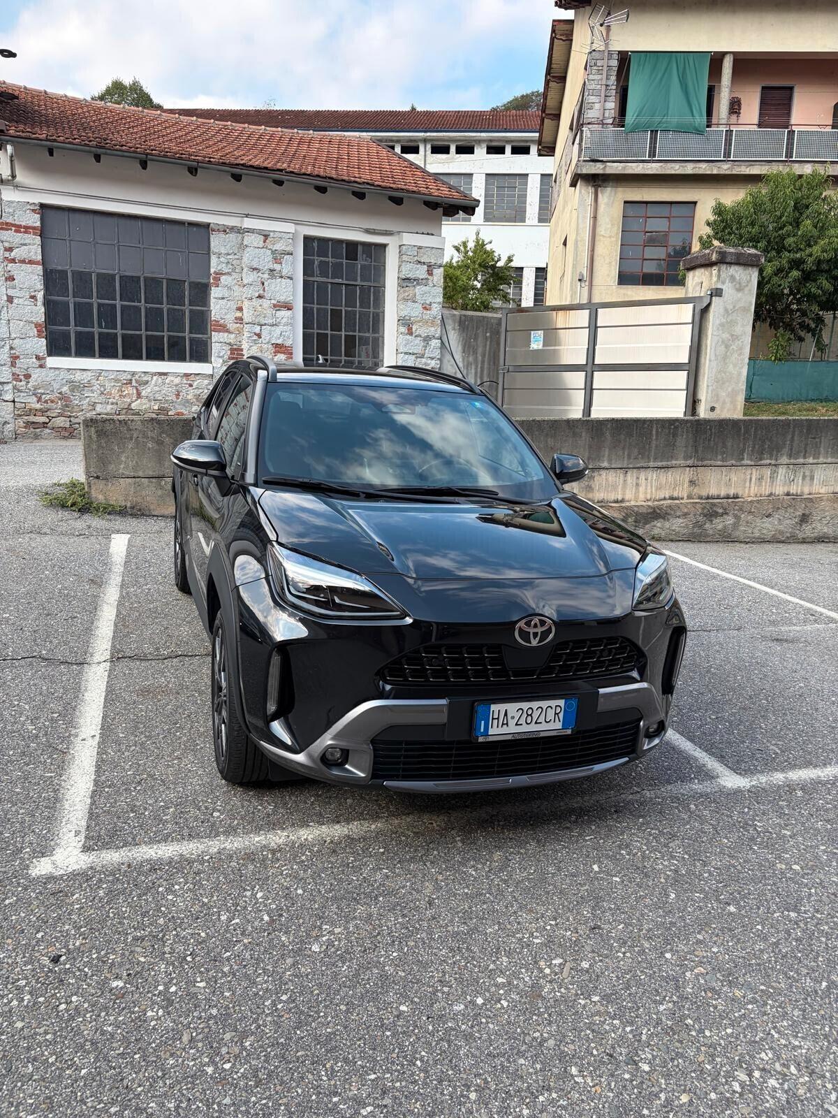 Toyota Yaris Cross 1.5 Hybrid 130 CV 5p. E-CVT AWD-i Lounge