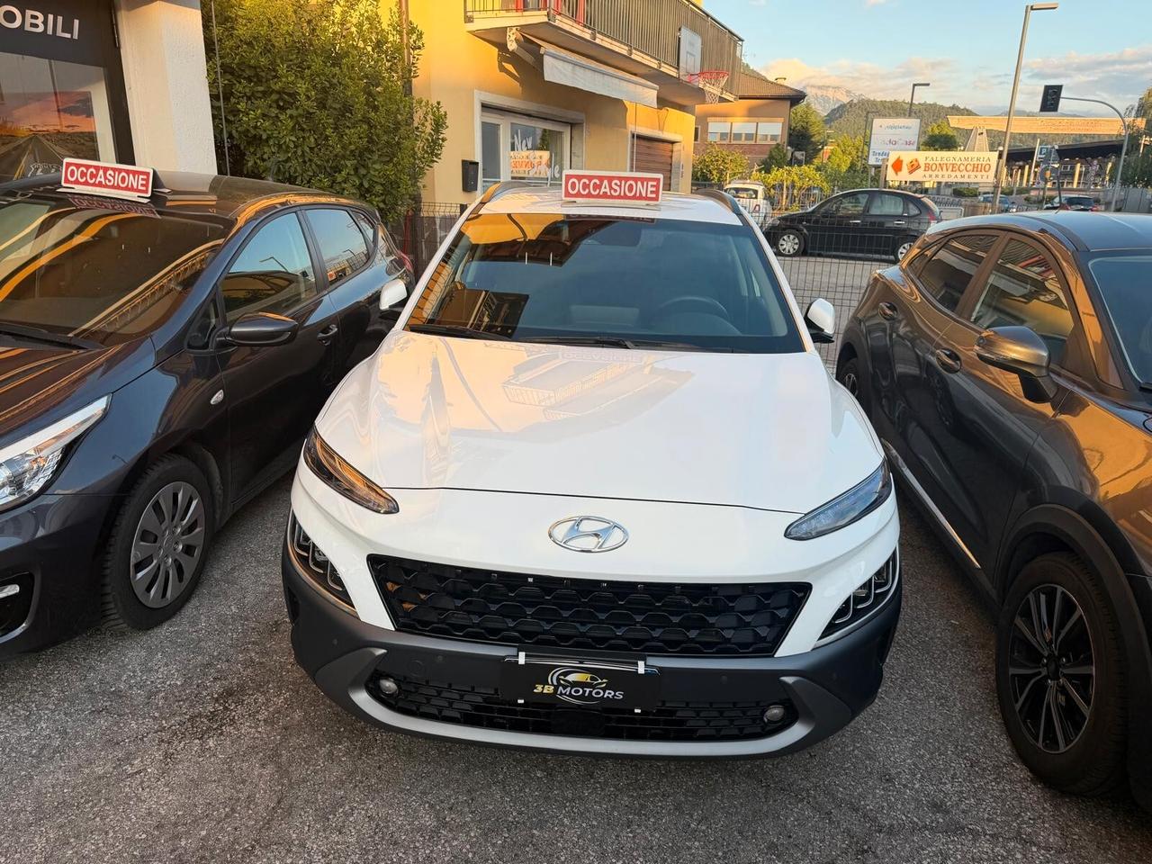 Hyundai Kona HEV 1.6 DCT full hybrid 142 cv