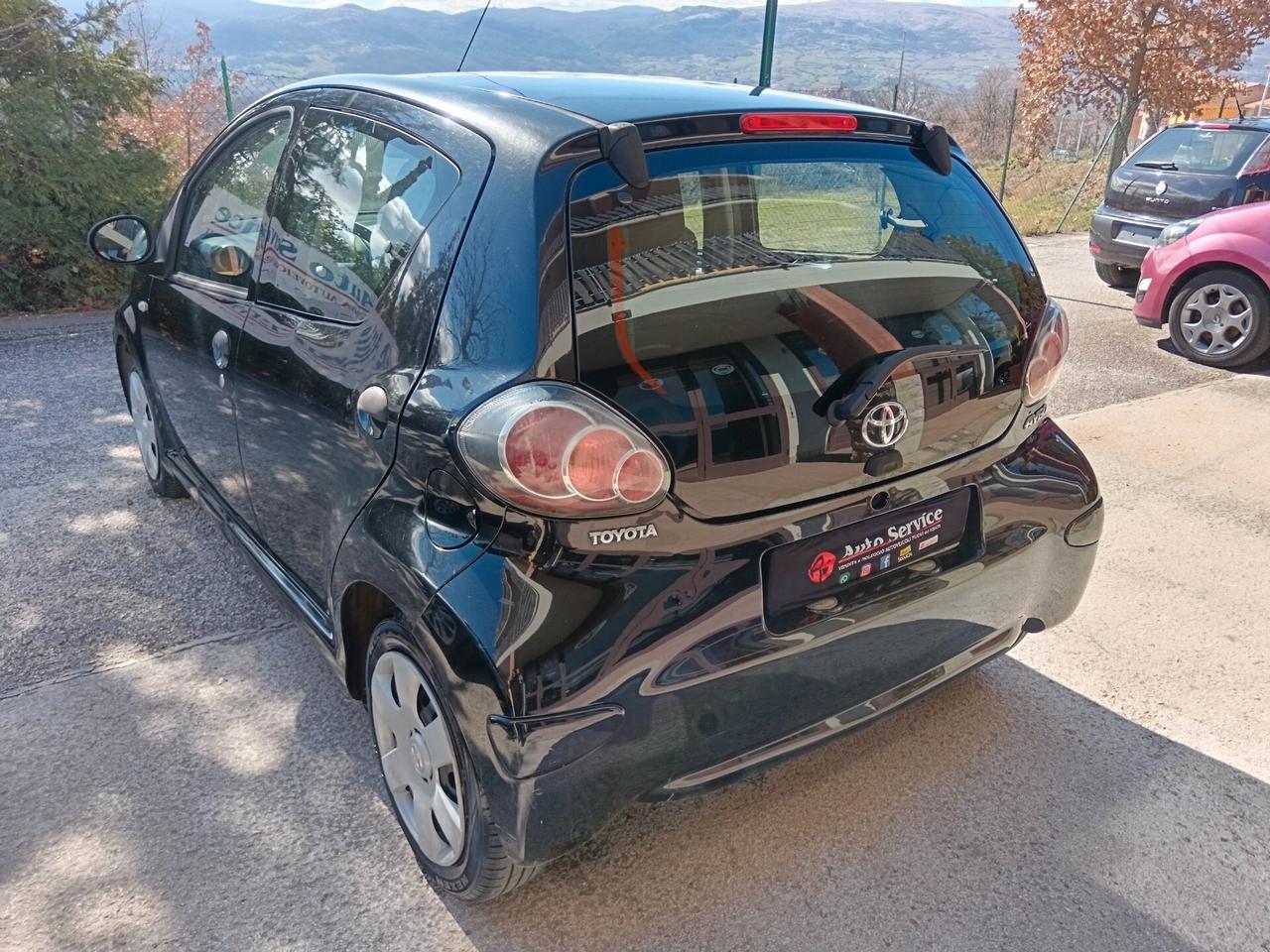 Toyota Aygo 1.0 12V VVT-i 5 PORTE 68CV