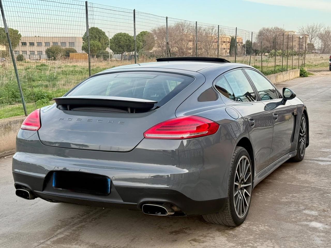 Porsche Panamera 3.0 250cv tetto apribile