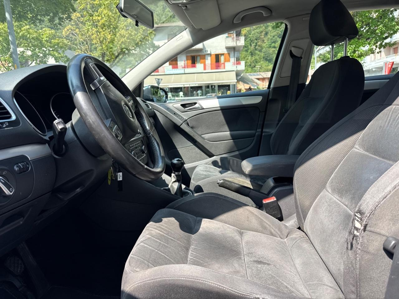 Volkswagen Golf 5p. Highline OK NEOPATENTATI CON CATENA DI DISTRIBUZIONE E GOMMATA NUOVA