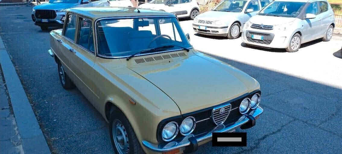 Alfa Romeo Giulia 1300 NUOVA SUPER