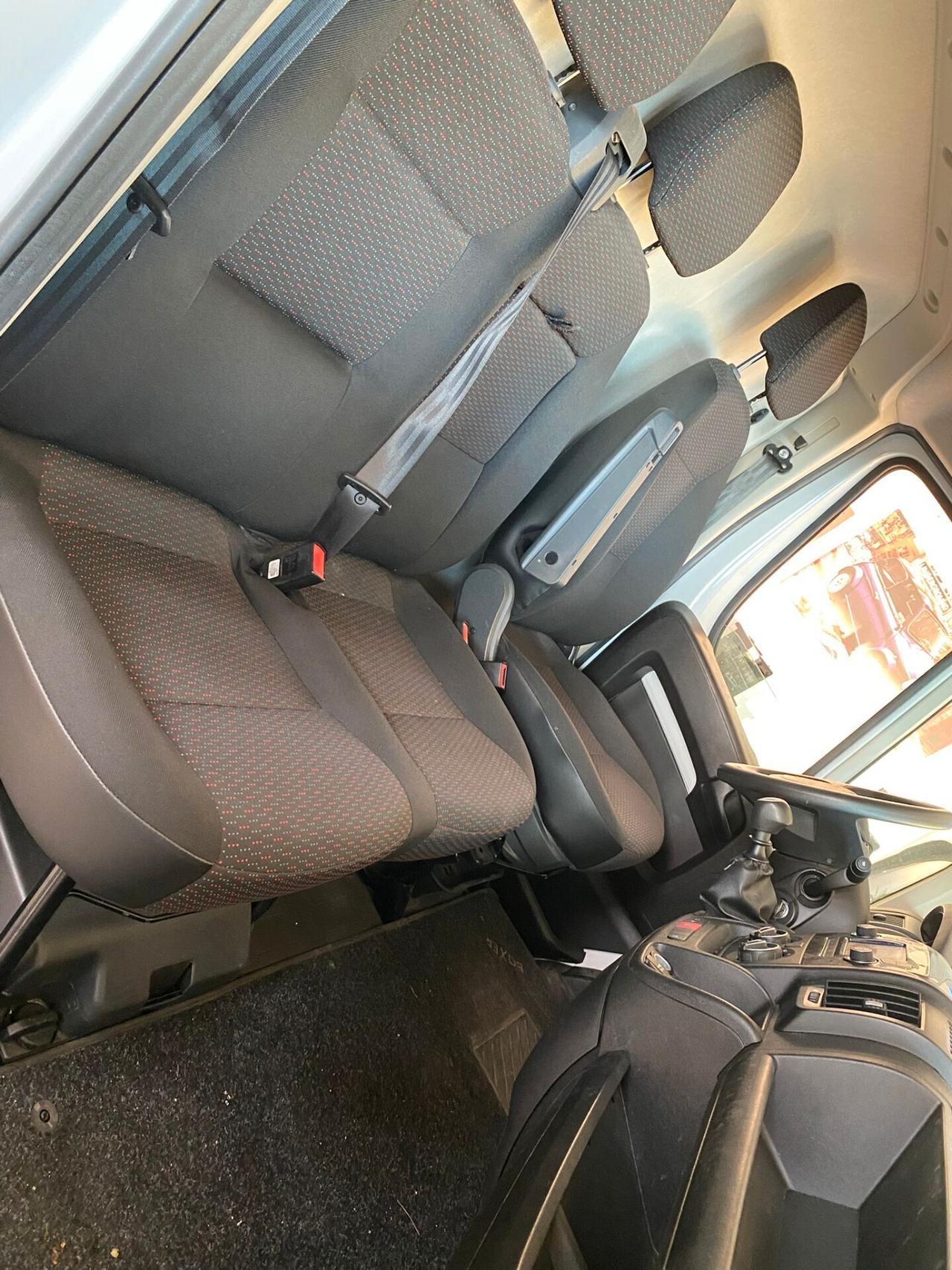 PEUGEOT Boxer 330 2.2 BlueHDi 140 S&S PC-TN Furgone