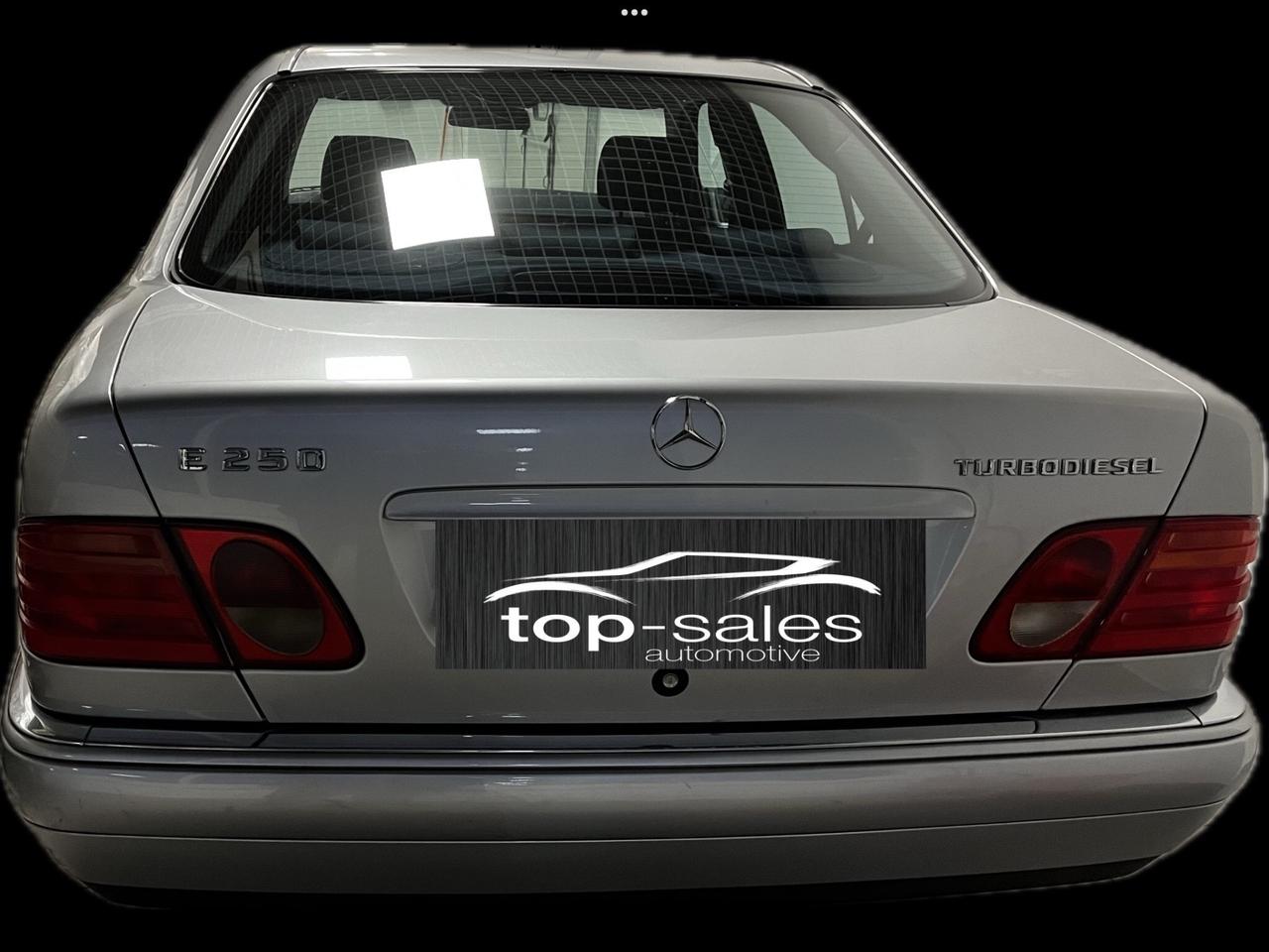 Mercedes-benz E 250 turbodiesel cat Elegance Perfetta