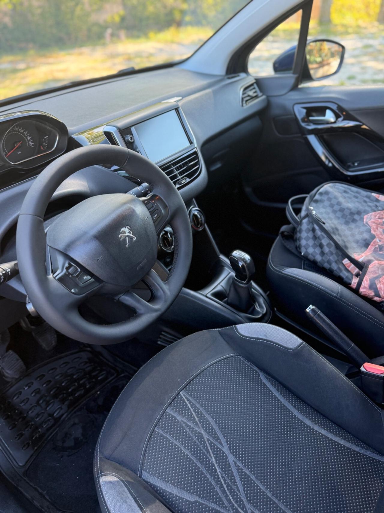 Peugeot 208 1.4 HDi 68 pari al nuovo