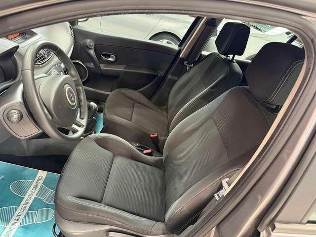 Renault Clio Benzina Neopatentati