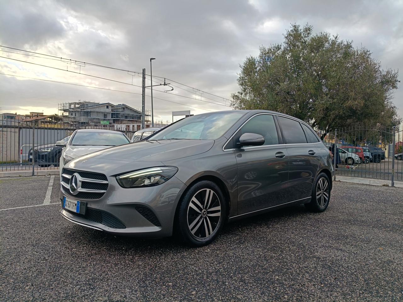 Mercedes-benz B 200 d Automatic Premium