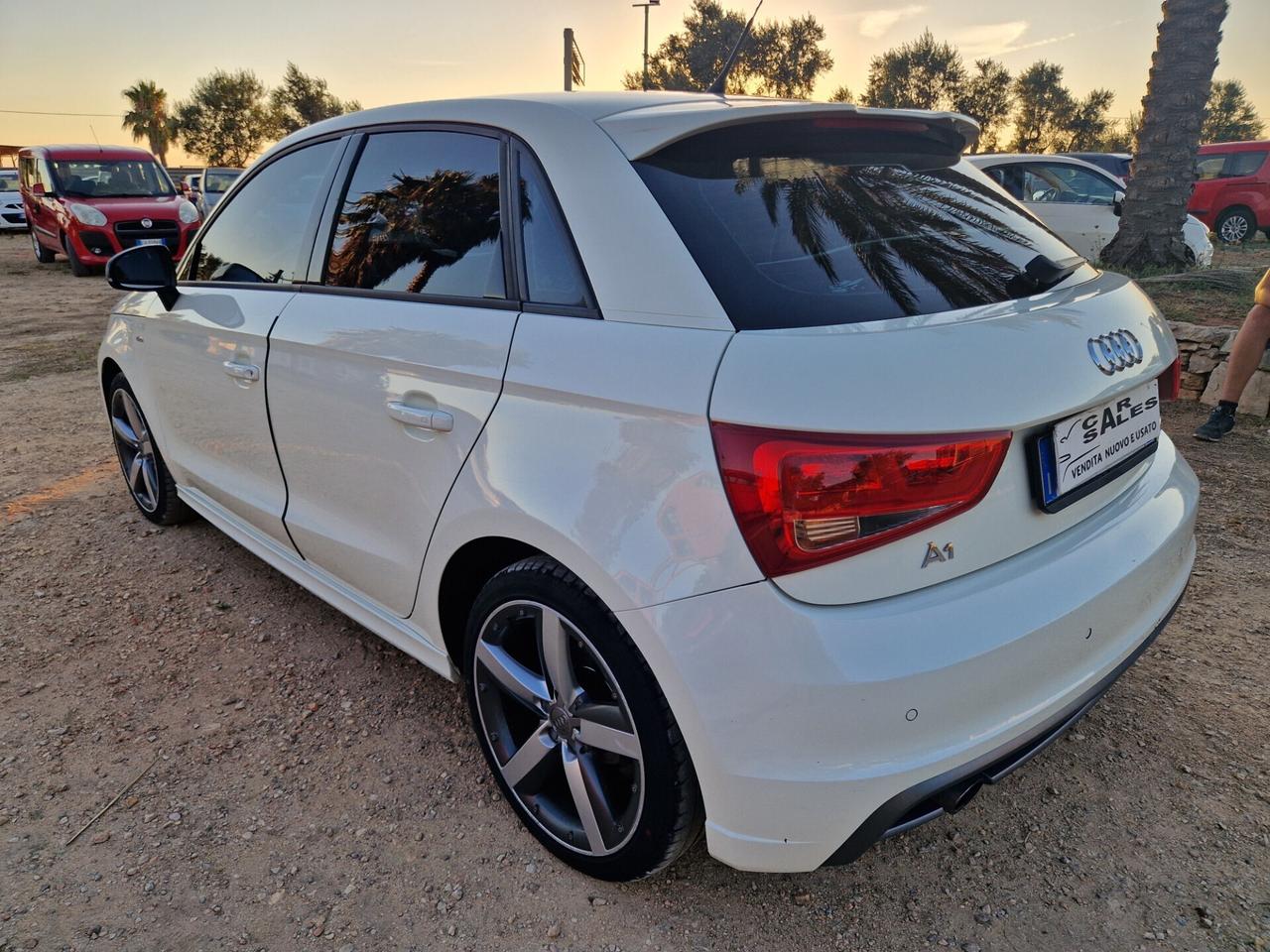 Audi A1 SPB 1.6 TDI S Line - 2012