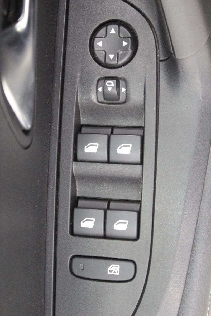 PEUGEOT - 2008 - PureTech 130 S&S Allure Pack