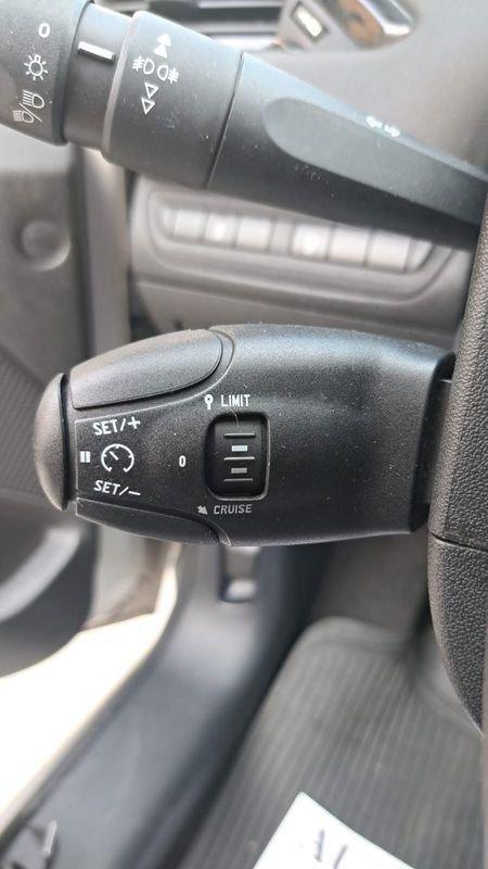 Peugeot 208 1.4 HDi 68 CV UNICO PROPRIETARIO
